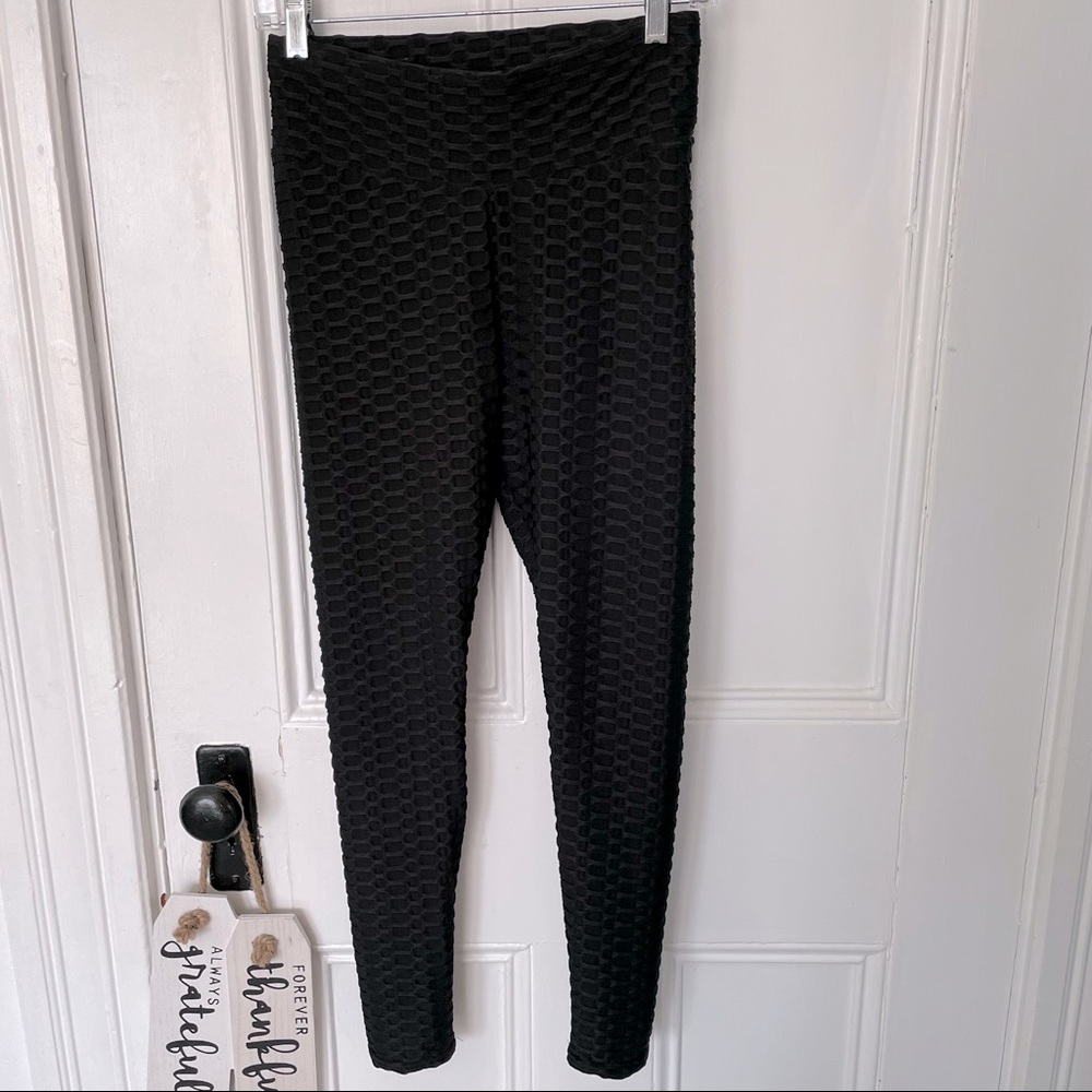 Tik tok leggings black size large